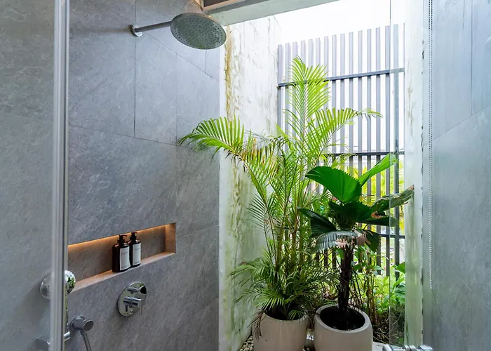 アパート Botanika Estate Private Pool